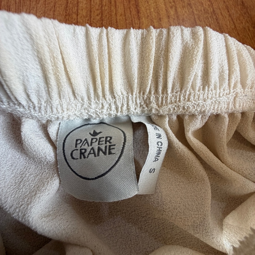 Anthropologie Paper Crane Women’s Off The Shoulder Cream Boho Peasant Top Size S - Picture 3 of 9